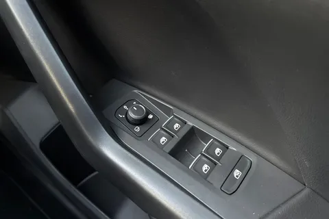 DC24LYR Volkswagen T-Cross 1.0 TSI 115 R-Line 5dr DSG | Heated Seats Thumbnail #26