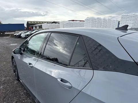 CUPRA Born e-Boost 77kWh V3 Auto 5dr (4 Seat) Thumbnail #28