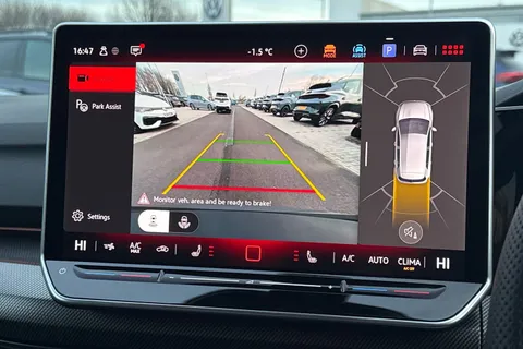 KN75USO Volkswagen Golf 2.0 TSI 265 GTI 5dr DSG Thumbnail #45