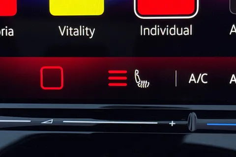 KN75USO Volkswagen Golf 2.0 TSI 265 GTI 5dr DSG Thumbnail #46