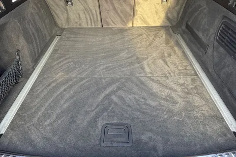 10 of 58 for Audi RS 6 Avant RS 6 Avant Carbon Black 600 PS tiptronic