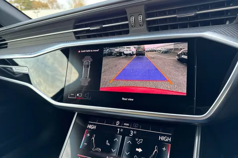 32 of 58 for Audi RS 6 Avant RS 6 Avant Carbon Black 600 PS tiptronic