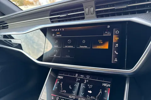 35 of 58 for Audi RS 6 Avant RS 6 Avant Carbon Black 600 PS tiptronic