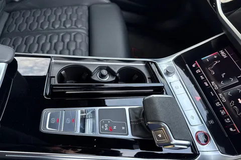 51 of 58 for Audi RS 6 Avant RS 6 Avant Carbon Black 600 PS tiptronic