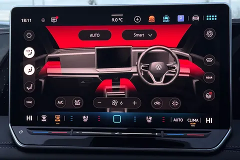 Volkswagen Tiguan 2.0 TSI R-Line DSG 4Motion Euro 6 (s/s) 5dr Thumbnail #22