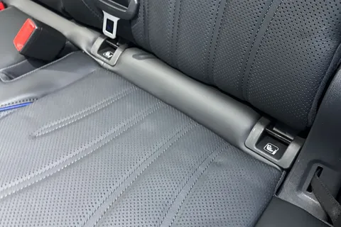 Volkswagen Tiguan 2.0 TSI R-Line DSG 4Motion Euro 6 (s/s) 5dr Thumbnail #35