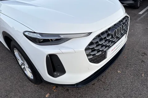 DH25AKG Audi Q5 SUV Sport TFSI quattro 204 PS S tronic Thumbnail #10