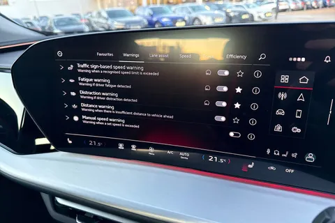 DH25AKG Audi Q5 SUV Sport TFSI quattro 204 PS S tronic Thumbnail #42