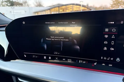 DH25AKG Audi Q5 SUV Sport TFSI quattro 204 PS S tronic Thumbnail #49