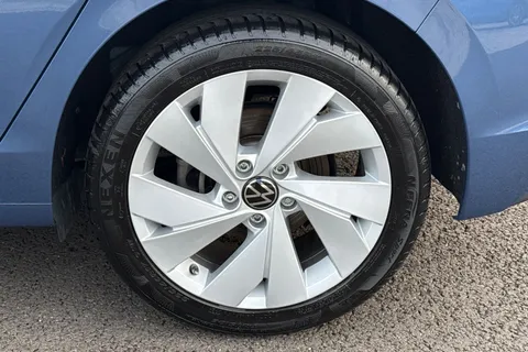 GD24THK Volkswagen Golf 1.5 TSI 150 Match 5dr Thumbnail #10