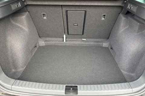  SEAT Ateca 1.5 TSI EVO FR Black Edition Euro 6 (s/s) 5dr Thumbnail #7