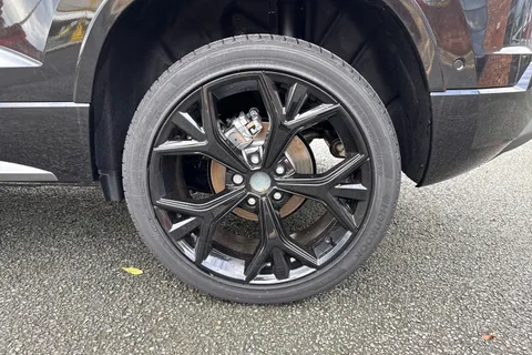  SEAT Ateca 1.5 TSI EVO FR Black Edition Euro 6 (s/s) 5dr Thumbnail #11