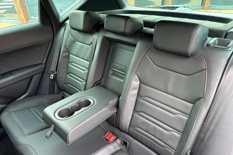  SEAT Ateca 1.5 TSI EVO FR Black Edition Euro 6 (s/s) 5dr Thumbnail #19