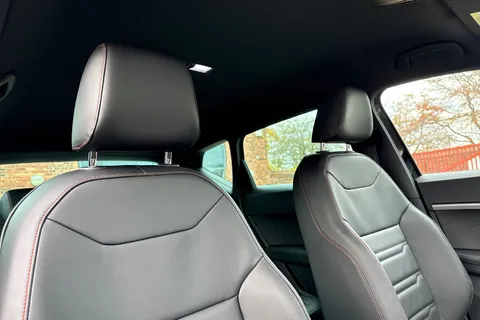  SEAT Ateca 1.5 TSI EVO FR Black Edition Euro 6 (s/s) 5dr Thumbnail #24