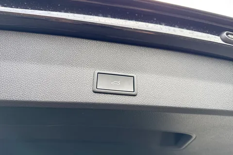  SEAT Ateca 1.5 TSI EVO FR Black Edition Euro 6 (s/s) 5dr Thumbnail #29