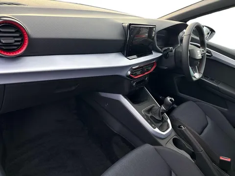  SEAT Arona 1.0 TSI FR Euro 6 (s/s) 5dr Thumbnail #9