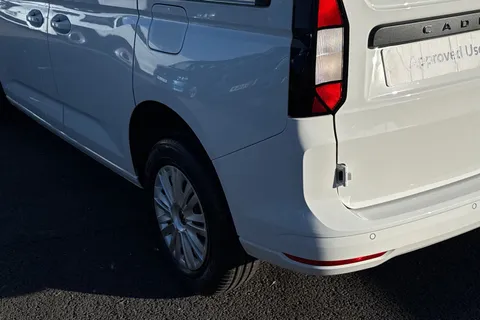 15 of 41 for Volkswagen Caddy 2.0TDI (102PS) C20 Cargo Commerce Plus PV