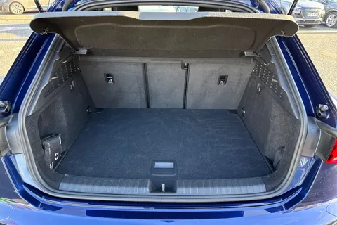 KS74FAO Audi A3 Black Edition 35 TFSI 150 PS S tronic Thumbnail #6