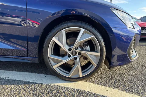 KS74FAO Audi A3 Black Edition 35 TFSI 150 PS S tronic Thumbnail #9