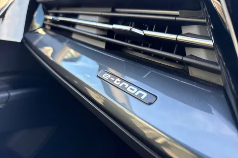 61 of 66 for Audi Q4 e-tron Q4 Sportback Black Edition 45 e-tron kW