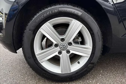 24 of 59 for Volkswagen Golf 1.4 TSI 125 Match Edition 5dr DSG ⭐1 Year VW Warranty⭐