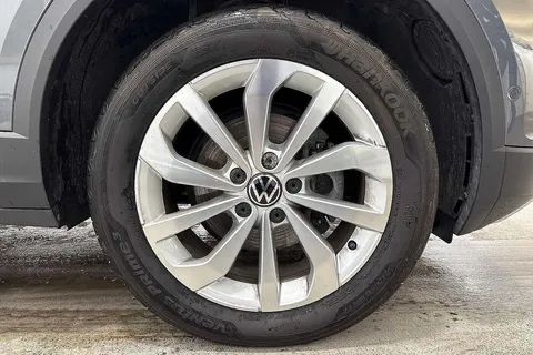 6 of 13 for VOLKSWAGEN T-ROC 1.5 TSI Style 5dr DSG