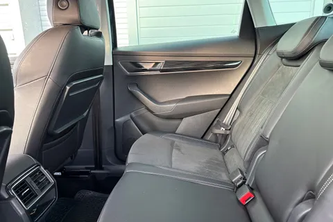 DX19FTK Škoda Karoq 1.6 TDI SE L DSG Euro 6 (s/s) 5dr Thumbnail #39