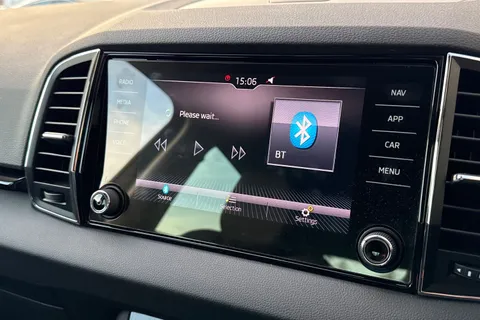 DX19FTK Škoda Karoq 1.6 TDI SE L DSG Euro 6 (s/s) 5dr Thumbnail #47