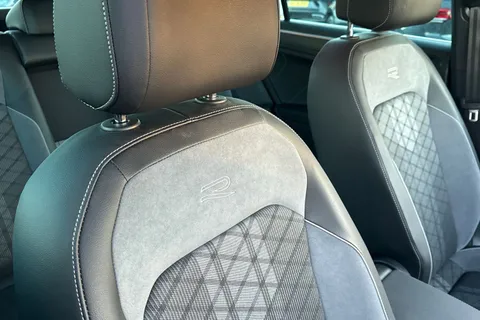 ML23XWV Volkswagen Tiguan 1.5 TSI 150 R-Line 5dr DSG | Heated Seats | ACC | Road Sign Recognition Thumbnail #37