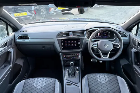ML23XWV Volkswagen Tiguan 1.5 TSI 150 R-Line 5dr DSG | Heated Seats | ACC | Road Sign Recognition Thumbnail #40