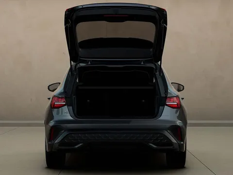  Audi A3 1.5 TFSI 30 S line Sportback Euro 6 (s/s) 5dr Thumbnail #7