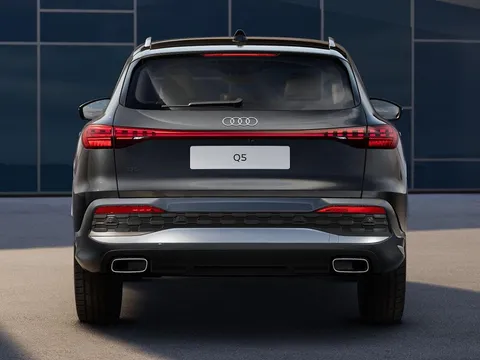  Audi Q5 2.0 e-hybrid 25.9kWh Sport S Tronic quattro Euro 6 (s/s) 5dr Thumbnail #4