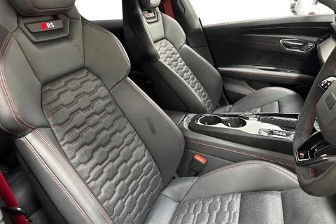 KY74ENR Audi RS e-tron GT Carbon Black    kW Thumbnail #10