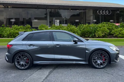  Audi RS 3 2.5 TFSI Carbon Black Sportback S Tronic quattro Euro 6 (s/s) 5dr Thumbnail #4