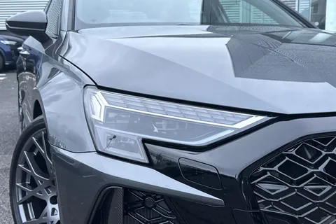  Audi RS 3 2.5 TFSI Carbon Black Sportback S Tronic quattro Euro 6 (s/s) 5dr Thumbnail #9