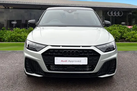 DE75EYX Audi A1 Black Edition 30 TFSI  116 PS 6-speed Thumbnail #6