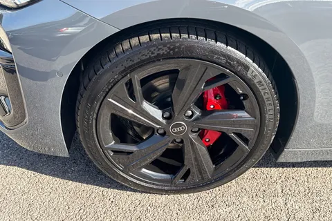 DE75EJZ Audi A6 E-Tron Avant Avant Edition 1 e-tron performance  270,00 kW Thumbnail #13