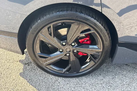 DE75EJZ Audi A6 E-Tron Avant Avant Edition 1 e-tron performance  270,00 kW Thumbnail #14