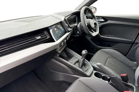 DE75EYX Audi A1 Black Edition 30 TFSI  116 PS 6-speed Thumbnail #15