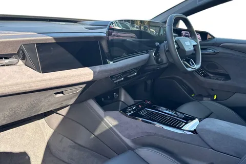 DE75EJZ Audi A6 E-Tron Avant Avant Edition 1 e-tron performance  270,00 kW Thumbnail #16