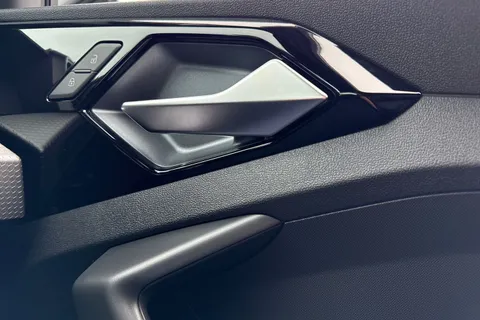 DE75EYX Audi A1 Black Edition 30 TFSI  116 PS 6-speed Thumbnail #21