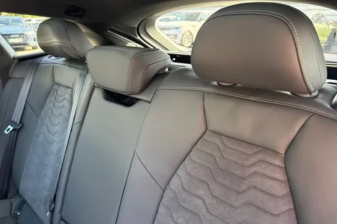 DE75EJZ Audi A6 E-Tron Avant Avant Edition 1 e-tron performance  270,00 kW Thumbnail #20