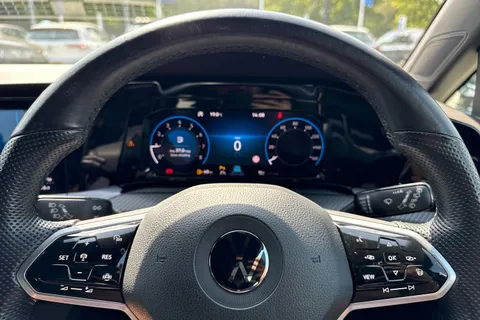 CE21HUU Volkswagen Golf 1.5 TSI R-Line 5dr | Heated Seats | ACC | App Connect Thumbnail #31