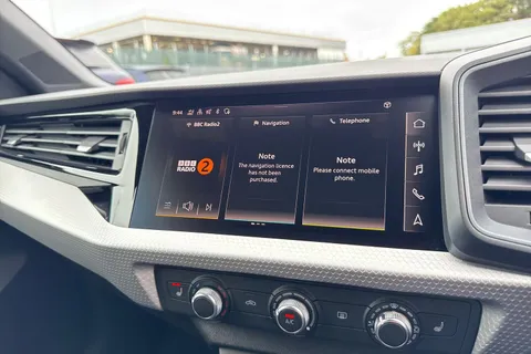 DE75EYX Audi A1 Black Edition 30 TFSI  116 PS 6-speed Thumbnail #31