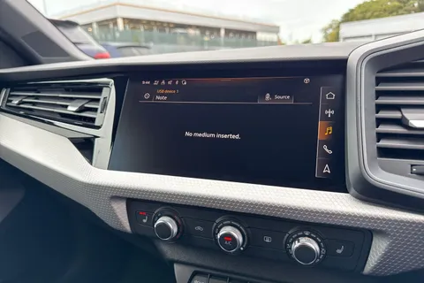 DE75EYX Audi A1 Black Edition 30 TFSI  116 PS 6-speed Thumbnail #35