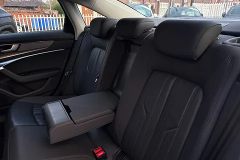 PN19KUJ Audi A6 Saloon 2.0 TDI 40 Sport S Tronic Euro 6 (s/s) 4dr Thumbnail #15