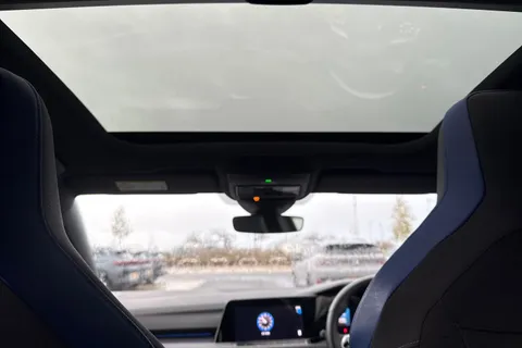 MV74WGZ Volkswagen Golf 1.4 TSI GTE 5dr DSG **PAN ROOF + 18' BAKERSFIELD ALLOYS** Thumbnail #30