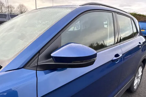 30 of 65 for Volkswagen T-Cross 1.0 TSI SE Euro 6 (s/s) 5dr