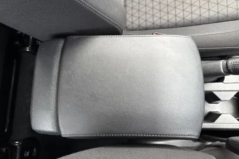 53 of 65 for Volkswagen T-Cross 1.0 TSI SE Euro 6 (s/s) 5dr