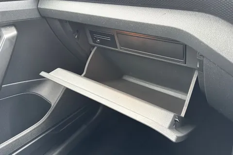 57 of 65 for Volkswagen T-Cross 1.0 TSI SE Euro 6 (s/s) 5dr